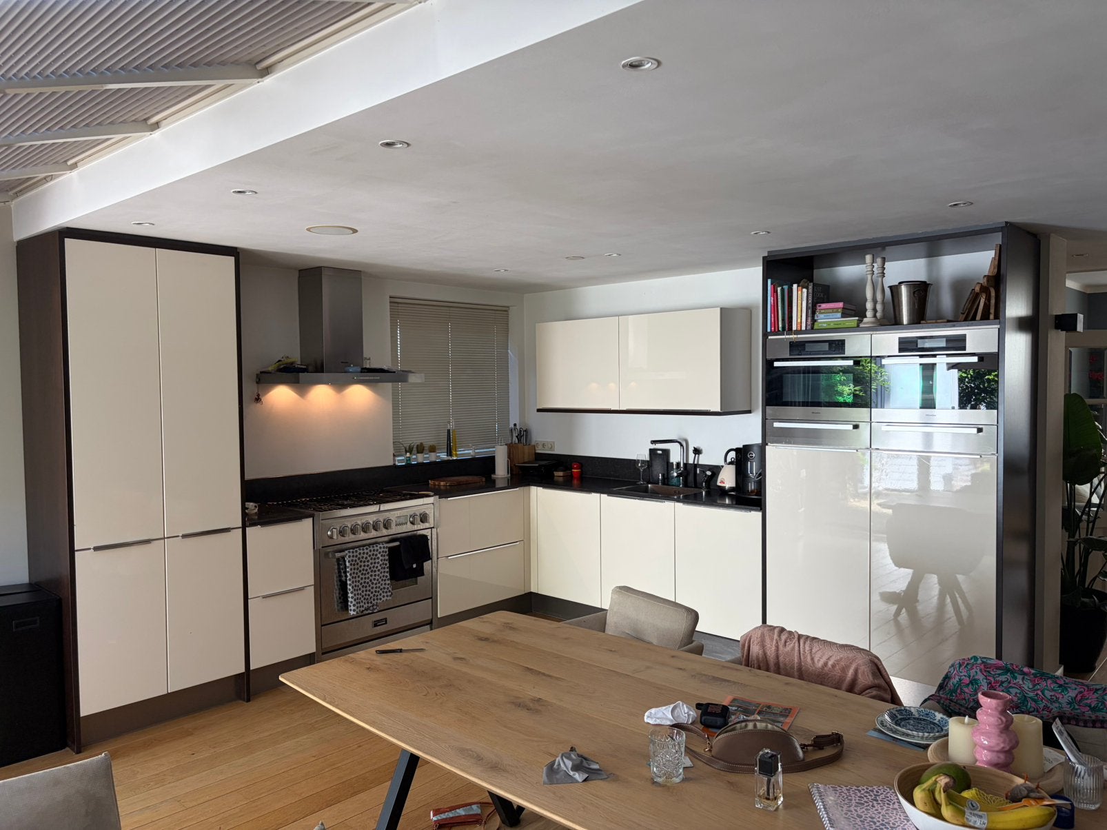 Keuken thirza hoogglans met excellente inbouwapparatuur, Ophalen, Zo goed als nieuw, Graniet of Steen, Overige typen