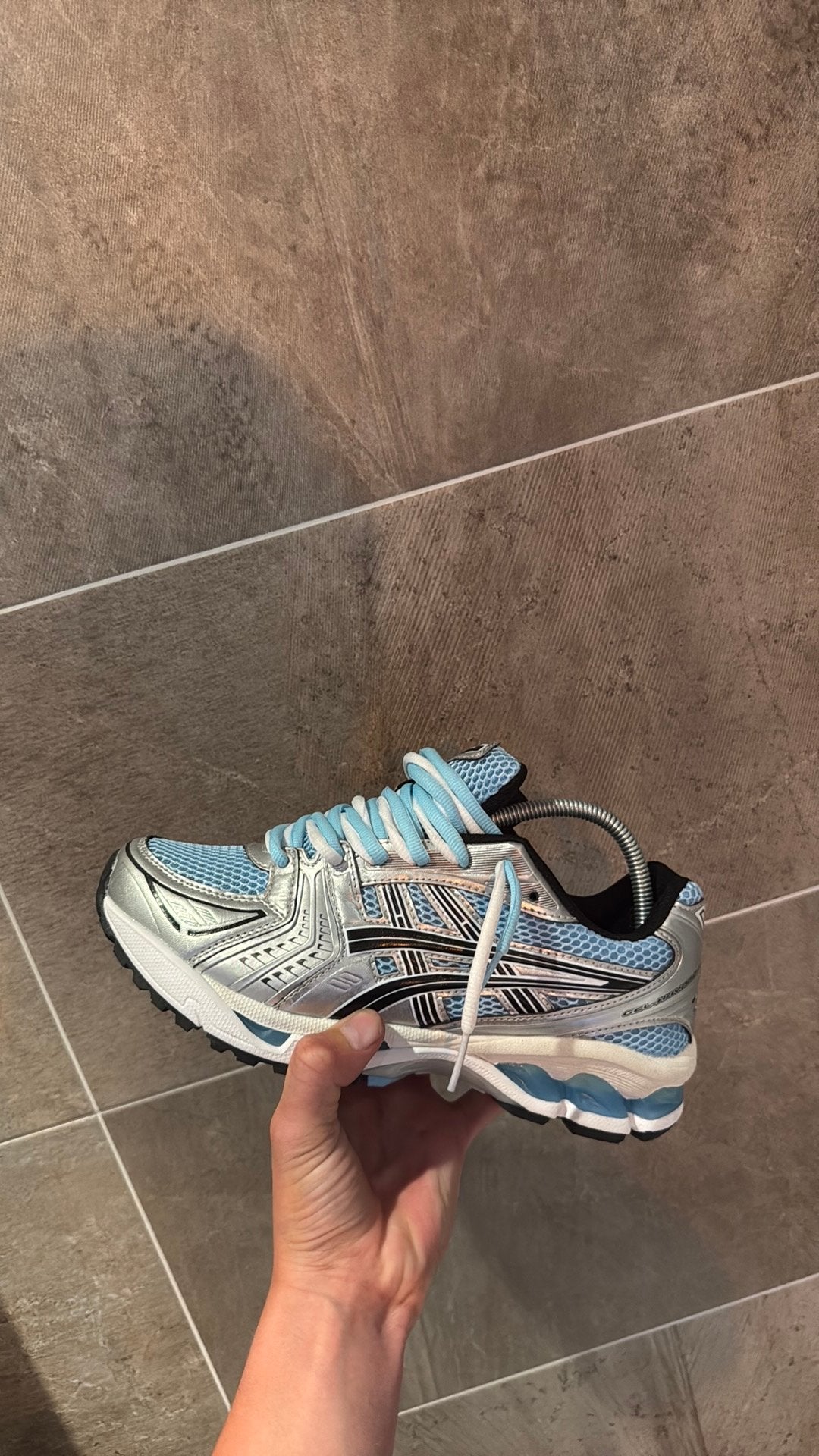 Asics Gel kayano-14 lichtblauw maat 42,5 dubbel geveterd, Kleding | Heren, Schoenen, Blauw, Sportschoenen, Nieuw, Ophalen of Verzenden