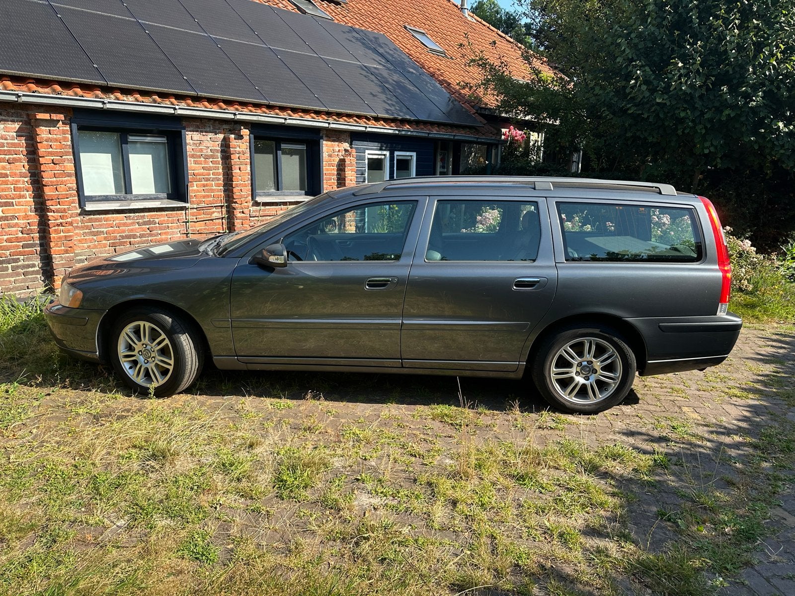 Volvo V70 2.4 170PK 2007 Grijs, Auto's, Voorwielaandrijving, 1800 kg, Stationwagon, 170 pk