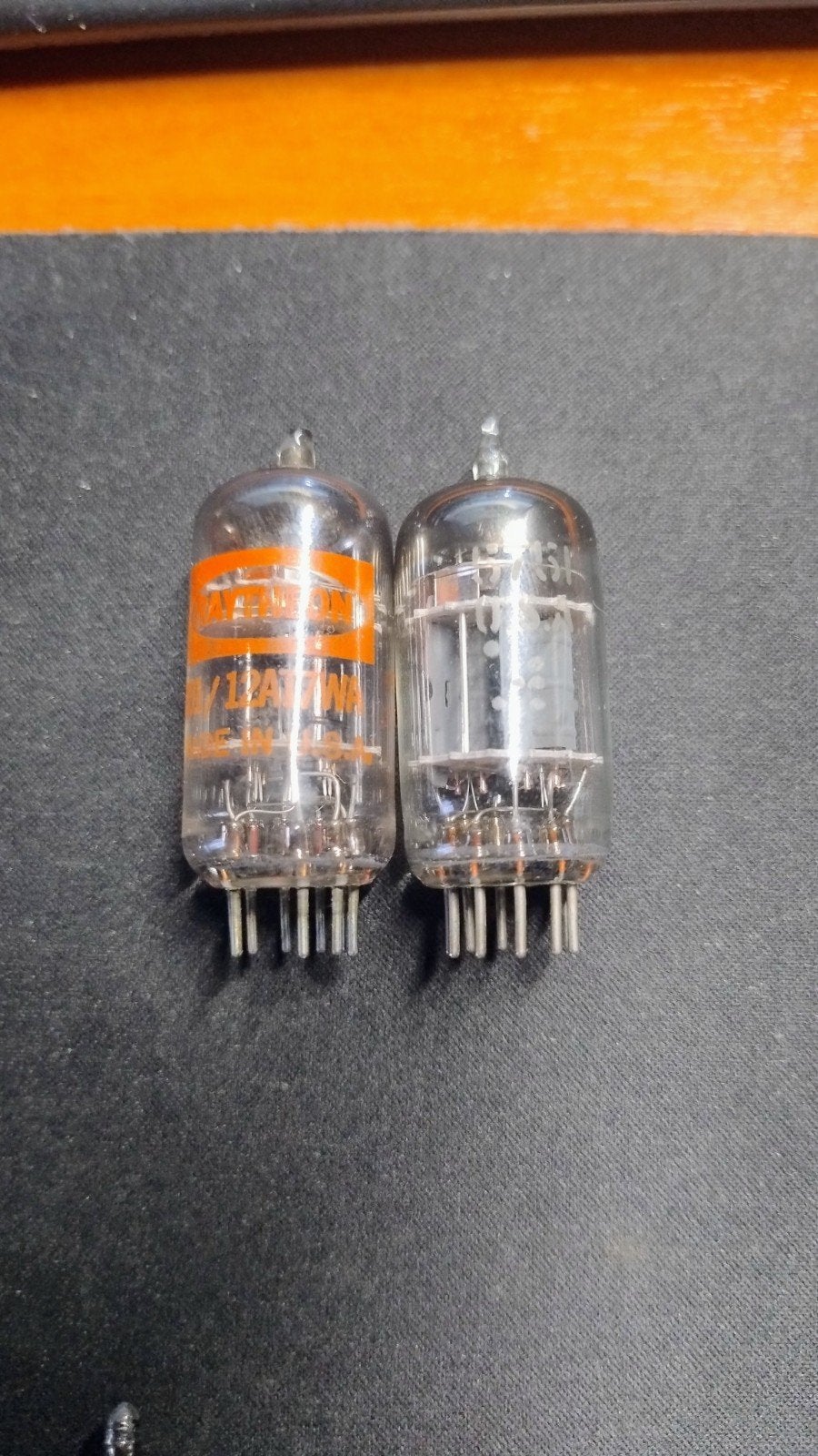 Raytheon CK6201 / 12AT7WA + 5751 Triple Mica, Ophalen of Verzenden