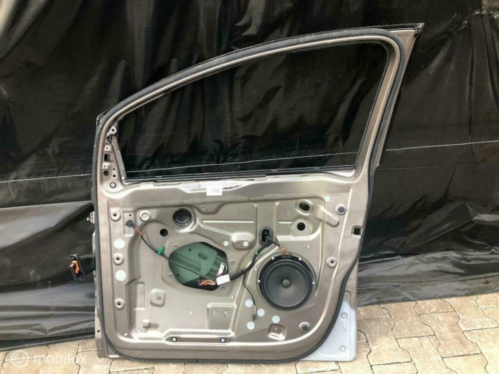 Portier deur rechts voor Volkswagen golf plus, Auto-onderdelen, Gebruikt, Deur