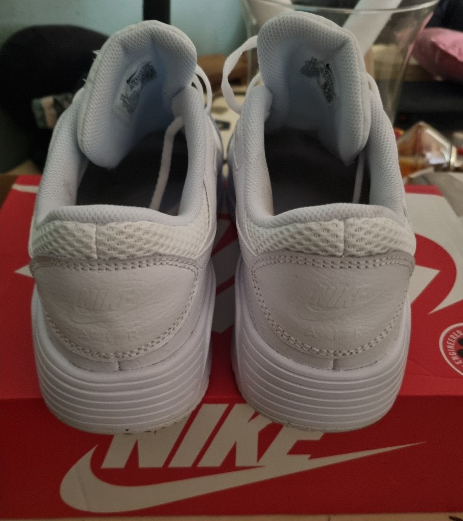 Nike air max, Wit, Nieuw, Ophalen of Verzenden, Sneakers of Gympen
