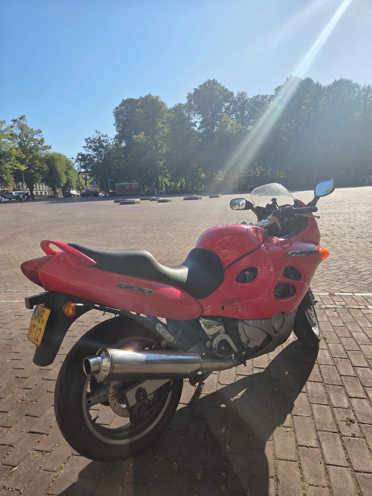 Suzuki GSX 600 F uit 2000 - Goed onderhouden, 4 cilinders, Meer dan 35 kW, Minimaal motorrijbewijs A2, 600 cc