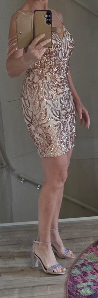 Emi Majöly Paris pailletten jurk maat M, Kleding | Dames, Ophalen of Verzenden, Zo goed als nieuw, Maat 36 (S), Boven de knie