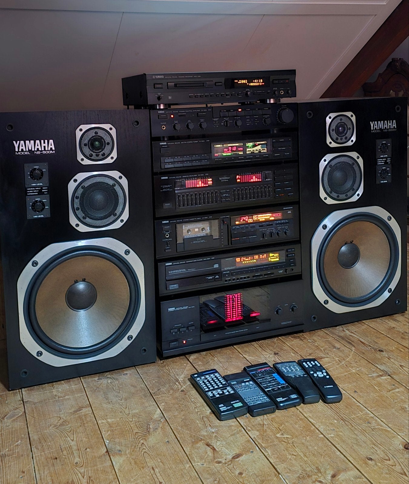 Yamaha High-End  Set met Speakers en Afstandsbedieninge