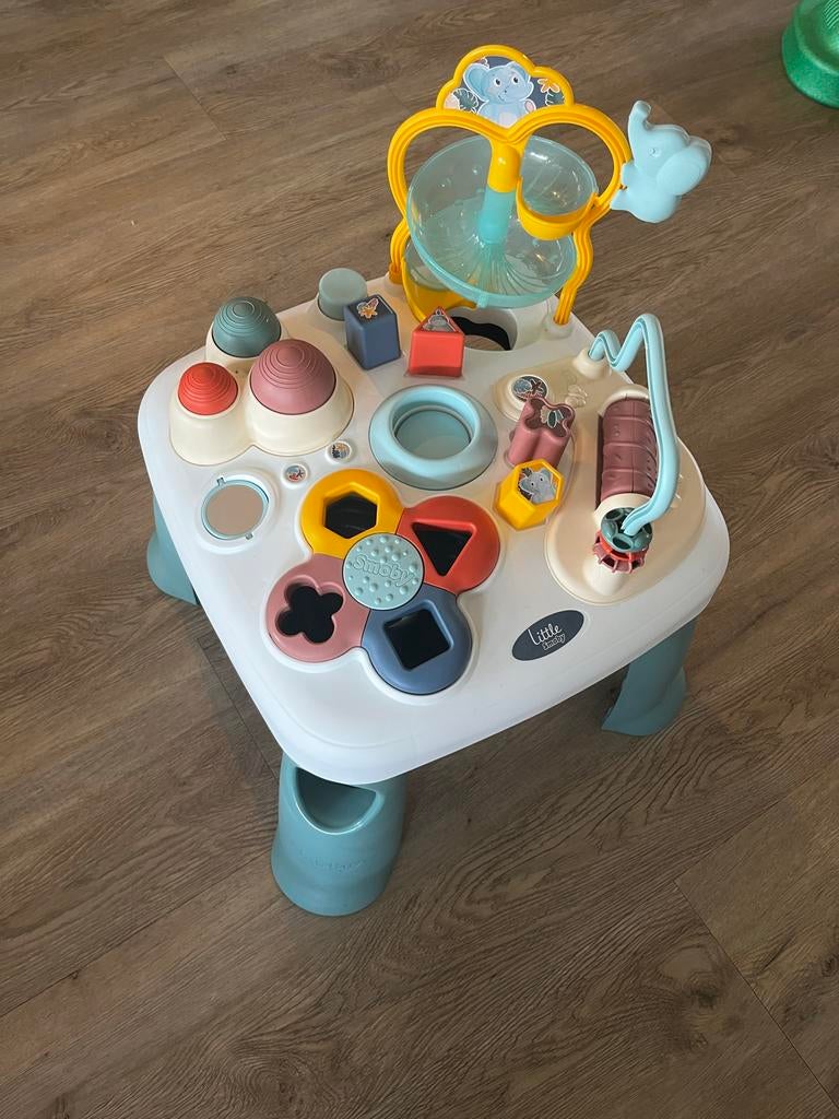Smoby Speeltafel - Little Smoby Activiteitentafel, Kinderen en Baby's, Speelgoed | Speeltafels, Ophalen, Gebruikt
