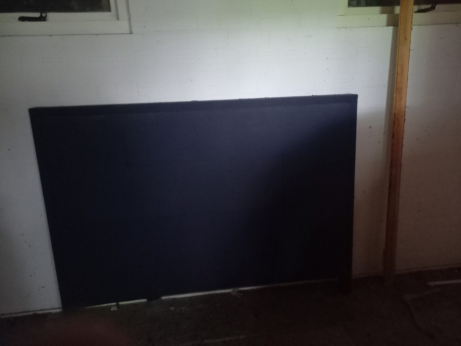 muur bord boxspring, Ophalen, Gebruikt