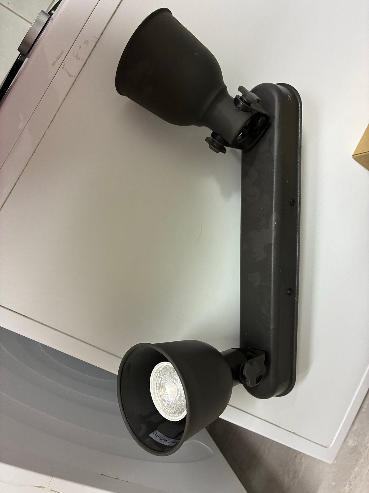 IKEA Hektar rail met 2 spots, donkergrijs, GU10, Ophalen of Verzenden, Zo goed als nieuw, LED