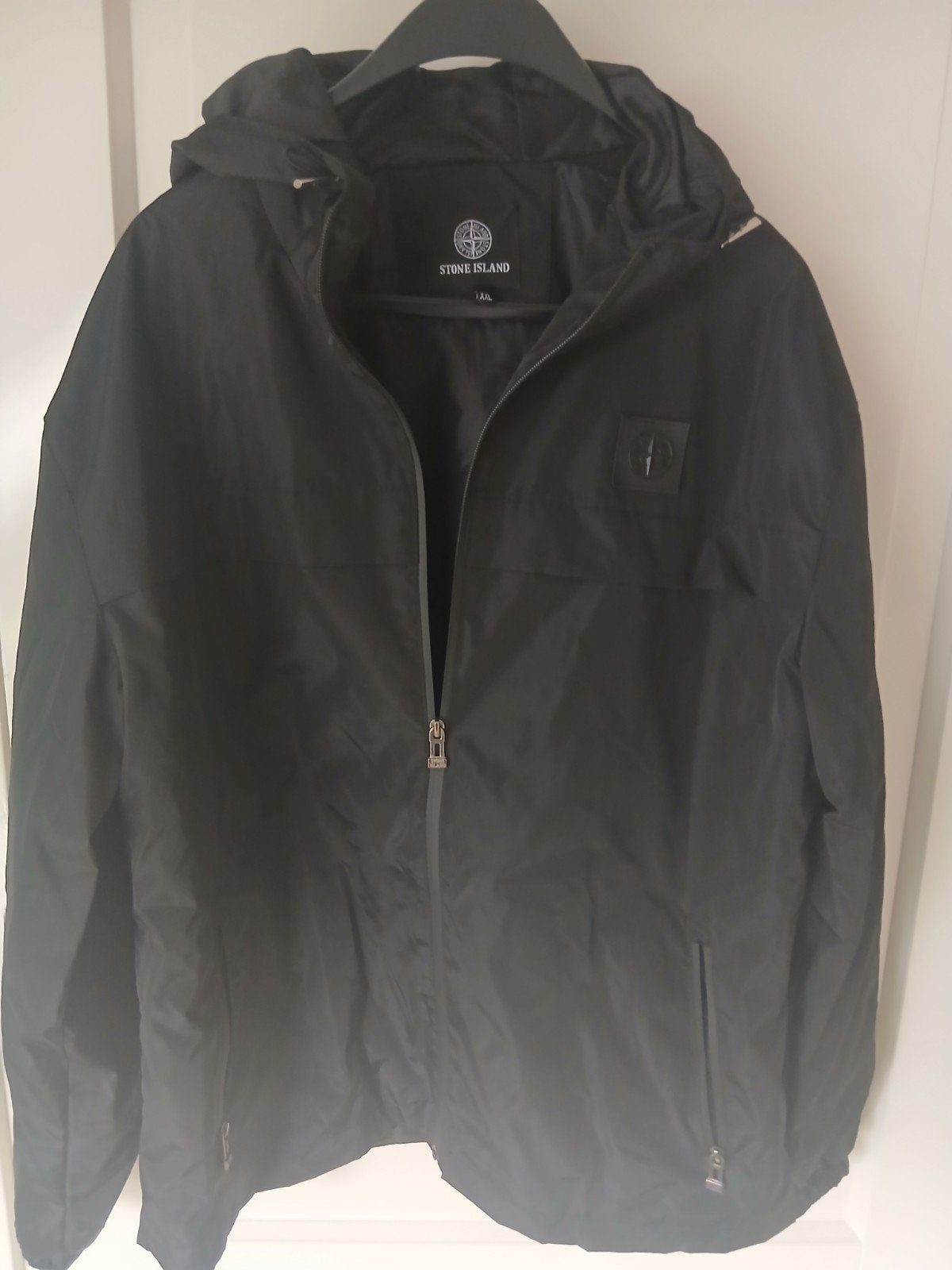 *Nieuw* Stone Island jas L / XL, Zwart, Ophalen of Verzenden, Stone Island, Maat 56/58 (XL)