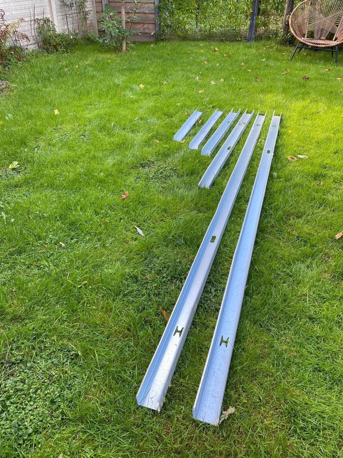 Metal Stud, Ophalen, Gebruikt, IJzer