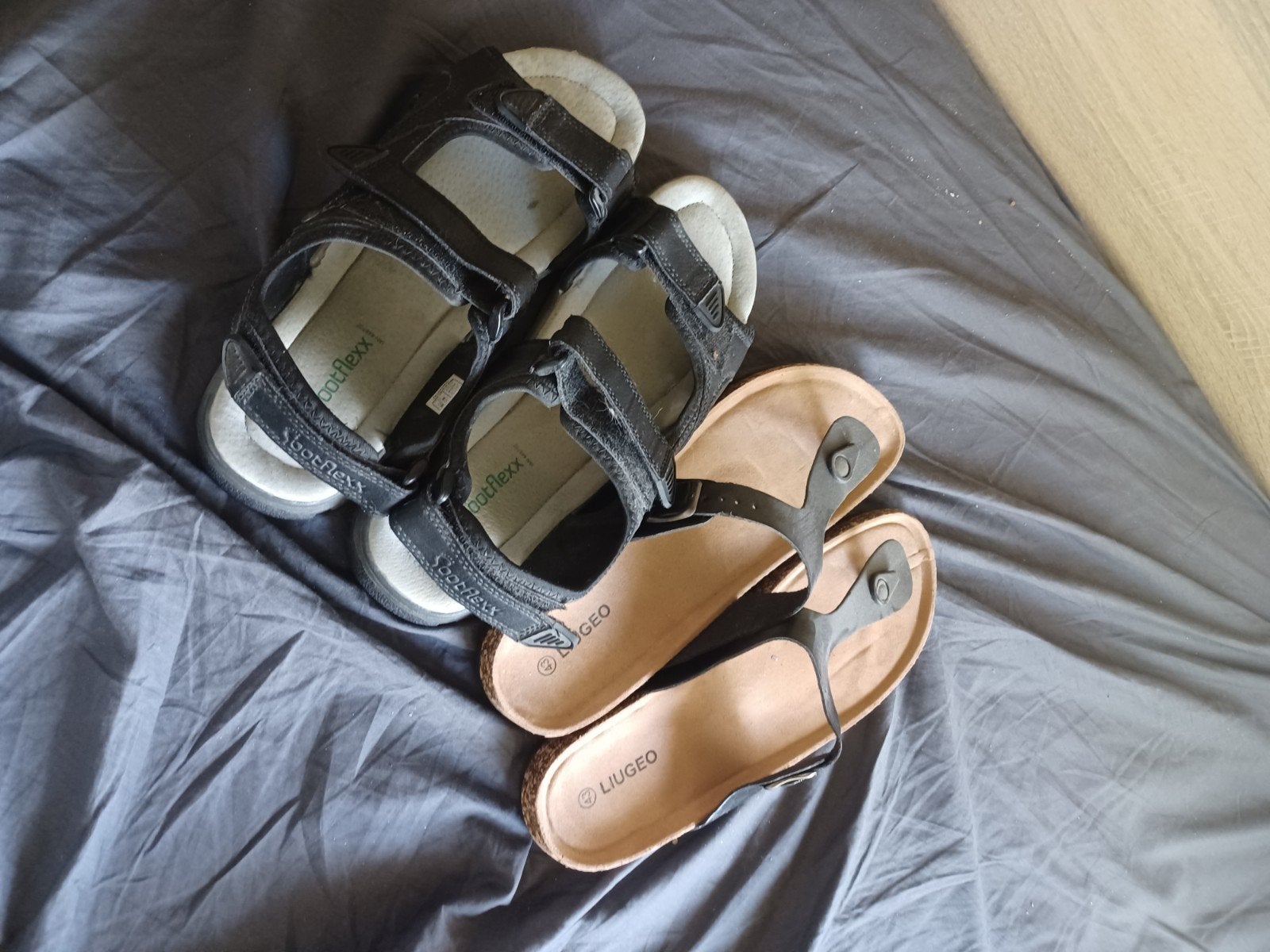 2x nooit gedragen zomer schoenen mt 43, Zwart, Zo goed als nieuw, Sandalen of Muiltjes, Ophalen of Verzenden