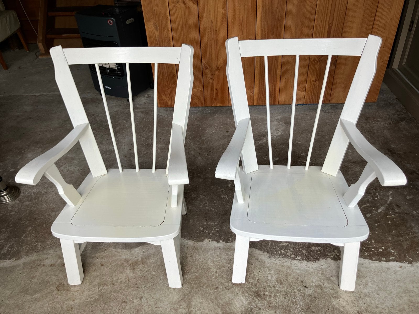 Twee witte stoelen met kussens, Ophalen, Gebruikt, Twee, Wit