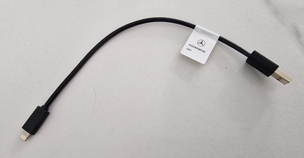 Mercedes Benz kabel A2228208700 ipod iphone Media interface, Ophalen of Verzenden, Nieuw, Mercedes-Benz