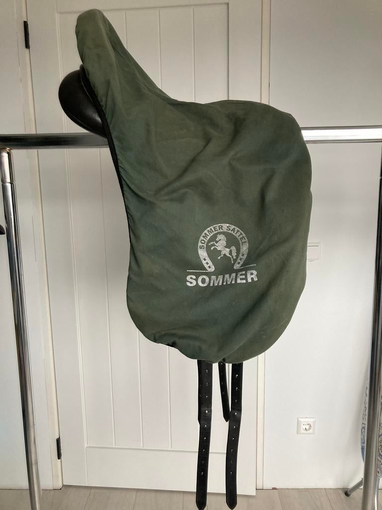 Sommer dolce zadel 17,5”, Dieren en Toebehoren, Paarden en Pony's | Zadels, Ophalen of Verzenden, Zo goed als nieuw, Dressuur