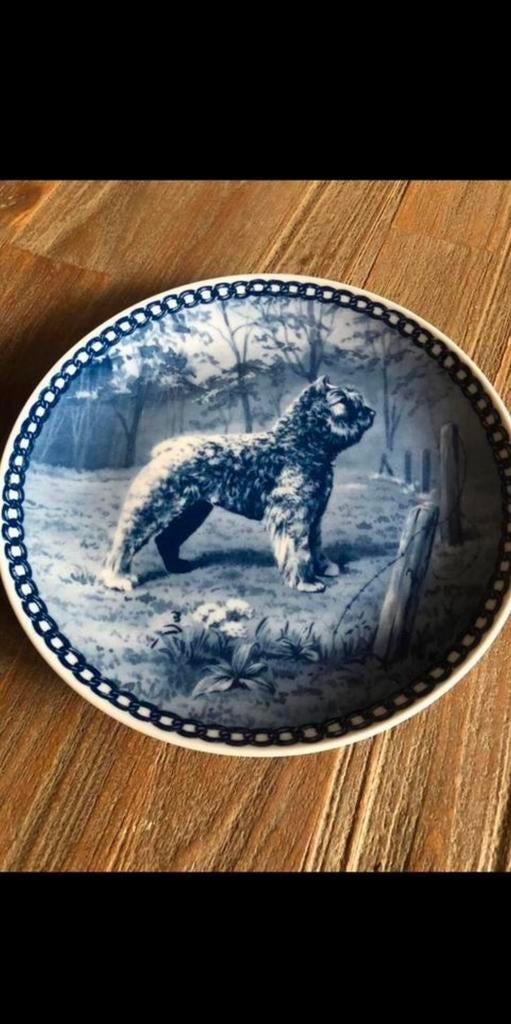 Porselein Bouvier des Flandres bord LEKVEN, Ophalen
