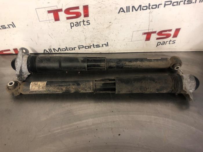 Schokdemper set van een Volkswagen Golf, Auto-onderdelen, Gebruikt, -, Volkswagen, -