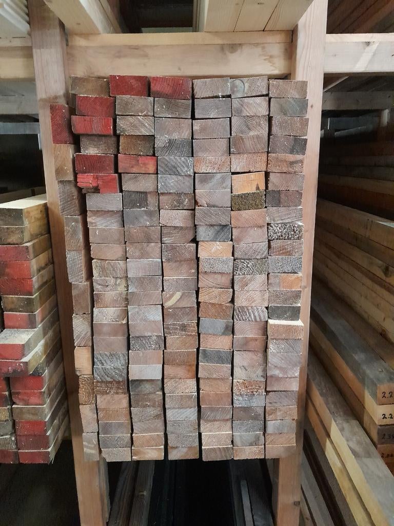 Diverse partijen gebruikte vuren balkjes, Doe-het-zelf en Verbouw, Hout en Planken, Balk, Vuren, 200 tot 250 cm, 50 mm of meer