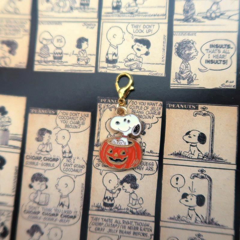 Halloween Pompoen Snoopy Peanuts Comics clip on hangertje, Verzenden, Snoopy, Nieuw, Beeldje of Figuurtje
