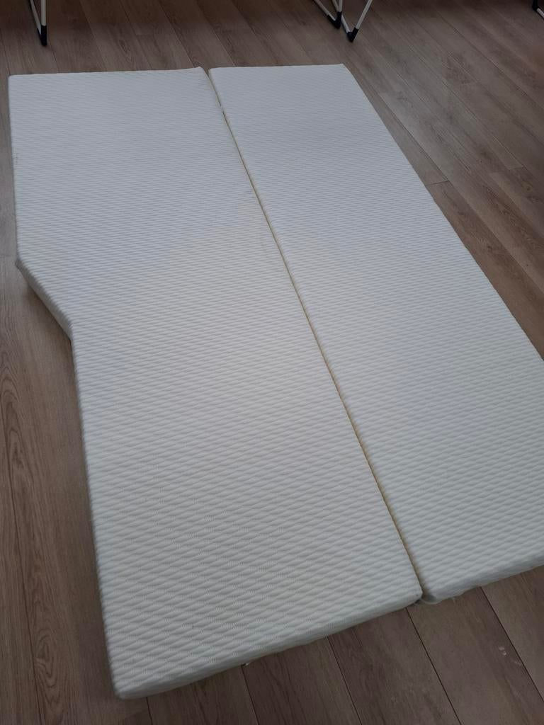 Matras Knaus Caravan 140 x 208 cm, Caravans en Kamperen, Caravan accessoires, Ophalen, Zo goed als nieuw