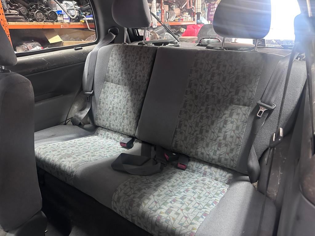 Toyota Starlet P9 Achterbank Met HoofdSteunen, Ophalen of Verzenden