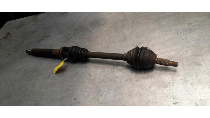 Aandrijfas rechts-voor van een Ford Focus, Gebruikt, -, -, Ophalen of Verzenden