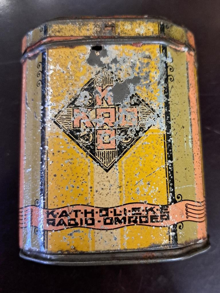 Blikken spaarpot van de KRO katholieke radio omroep, Antiek en Kunst, Ophalen of Verzenden