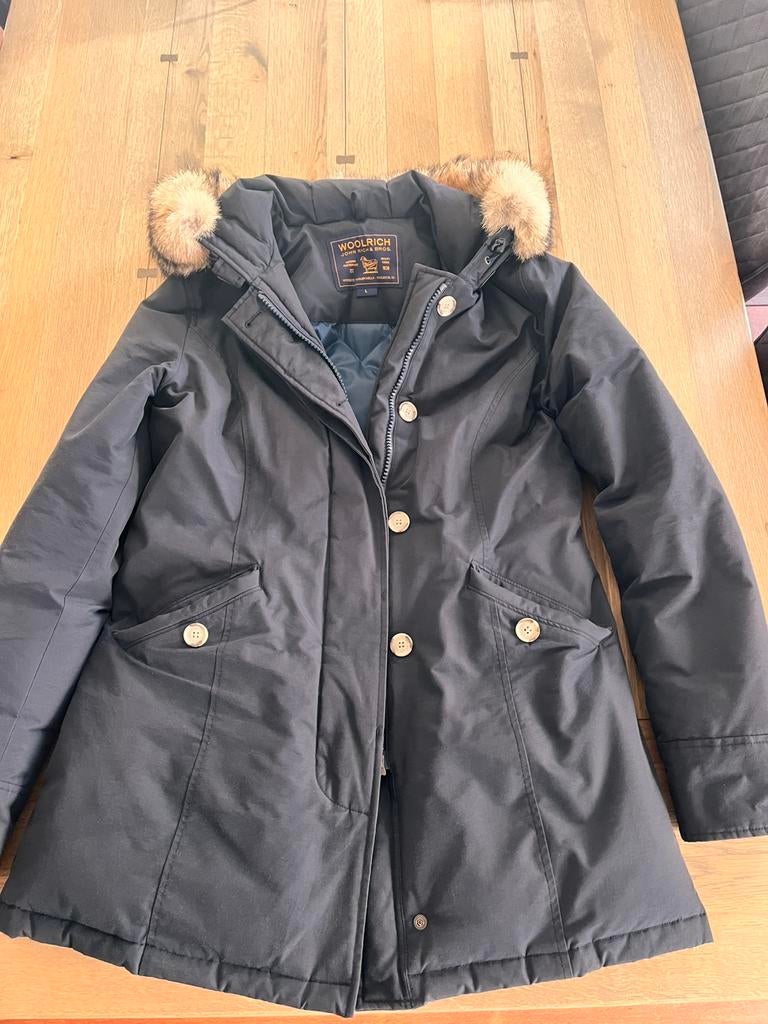 Woolrich dames jas maat L, valt als M TEAB!!, Ophalen of Verzenden, Zo goed als nieuw, Maat 38/40 (M), Zwart