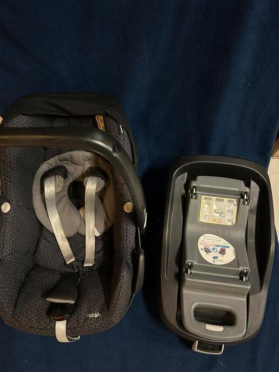 Maxi cosi pebble inclusief isofix, Ophalen, Autogordel of Isofix, Gebruikt, 0 t/m 13 kg