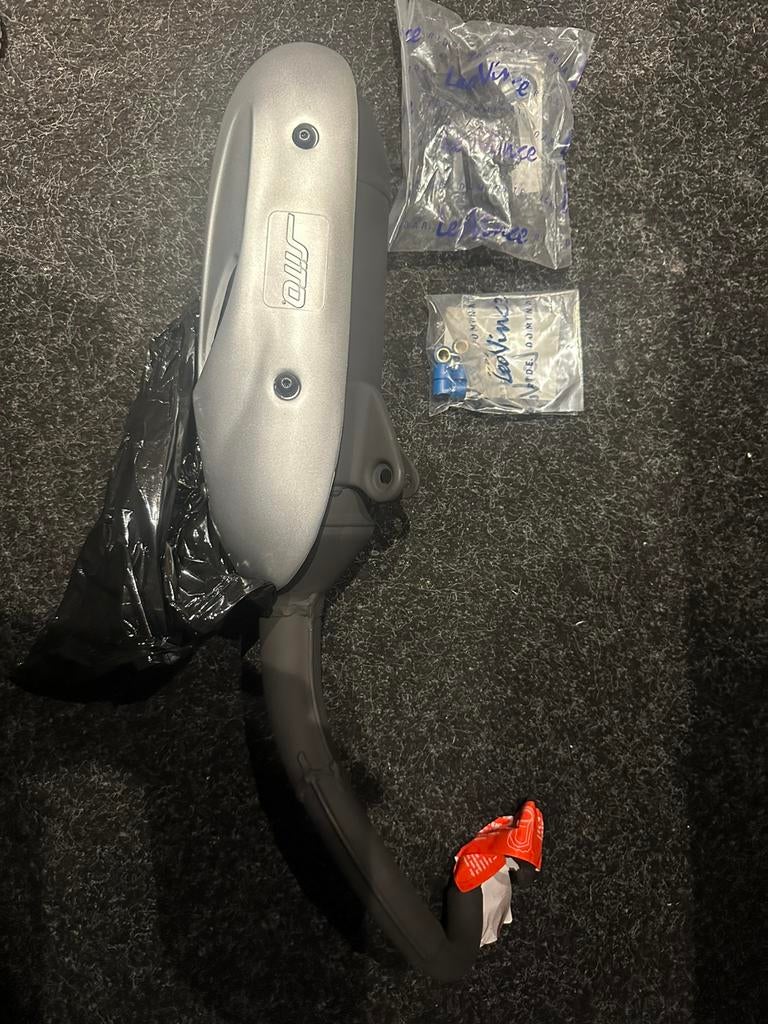 Nieuwe Yamaha Aerox Cito plus uitlaat 2004 tot 2012, Fietsen en Brommers, Ophalen of Verzenden, Zo goed als nieuw, Uitlaat, Yamaha