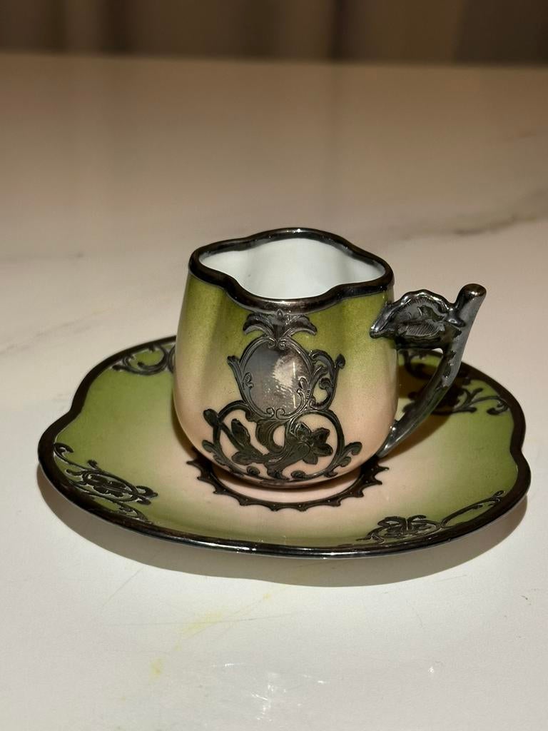 Antieke Jugendstil kop en schotel zilver overlay porselein, Antiek en Kunst, Ophalen of Verzenden