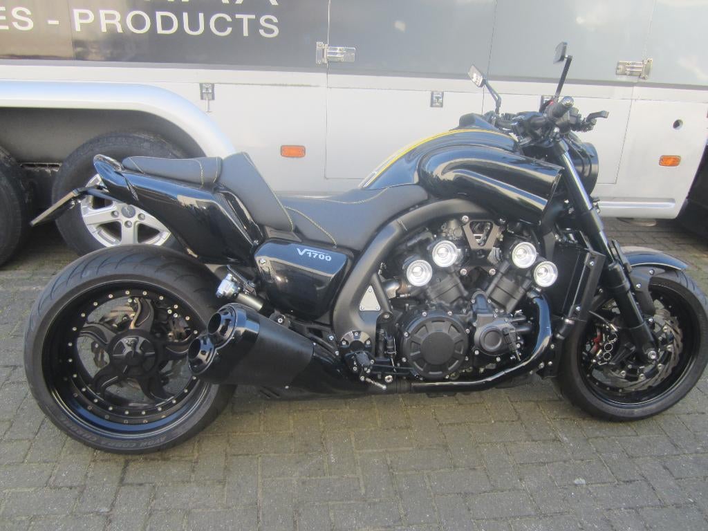 Anniversary v-max 1700, Motoren, Motoren | Yamaha, 4 cilinders, Bedrijf, Meer dan 35 kW, Toermotor