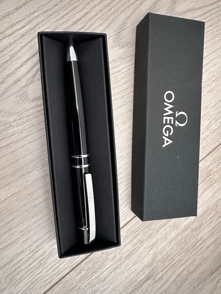 Pen uitgegeven doo horlogemerk omega, Ophalen of Verzenden, Gebruikt, Balpen, Overige merken