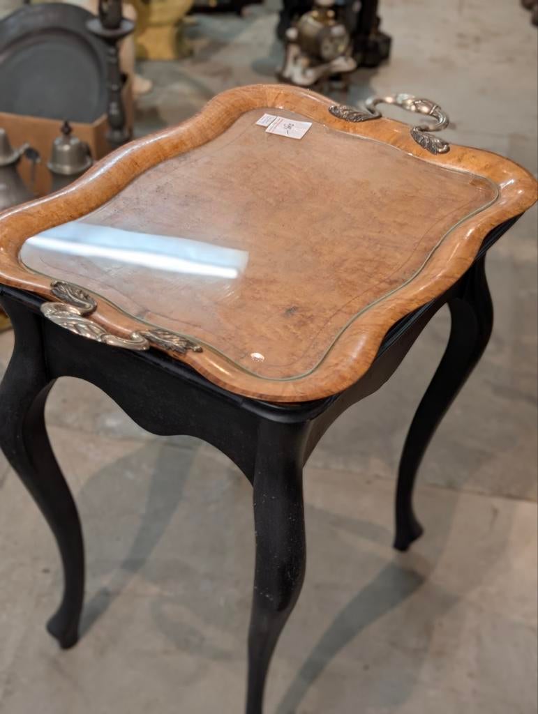 Antieke serveer tafel met zilveren handgreep 80x50. 77 hoog., Antiek en Kunst, Antiek | Goud en Zilver, Zilver, Ophalen