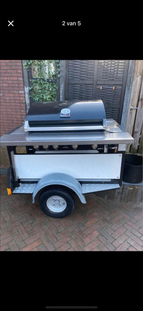 BBQ aanhanger, Tuin en Terras, Houtskoolbarbecues, Ophalen, Zo goed als nieuw