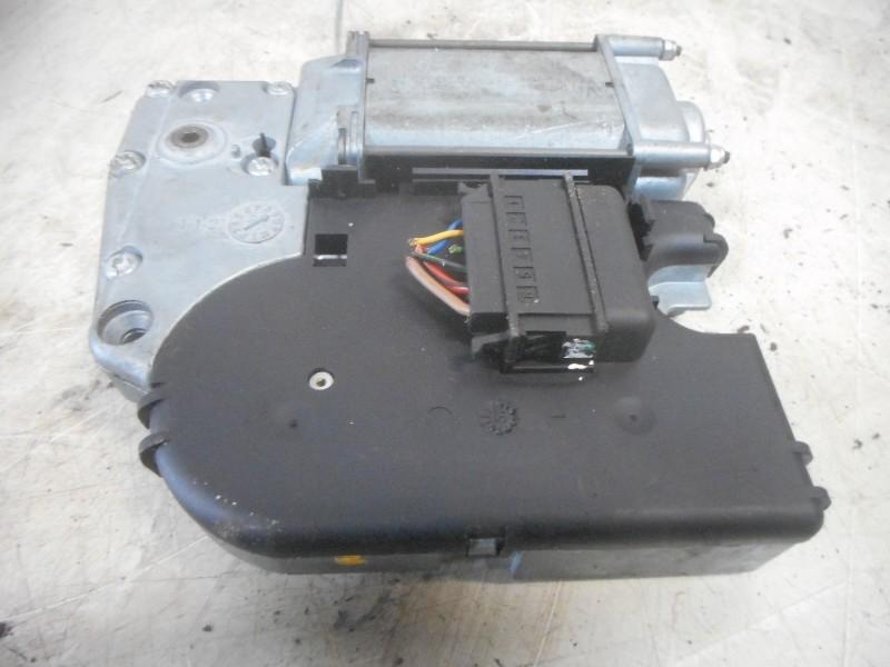 Schuifdak Motor Volkswagen Golf III (1H1) (1994-10/1996-01), Gebruikt, Volkswagen, Volkswagen AG, Kundenbetreuung@volkswagen.de