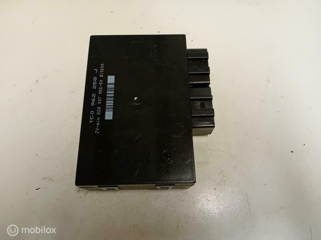 Comfortmodule Volkswagen Golf 4 1C0962258J, Auto-onderdelen, Gebruikt, Ophalen of Verzenden