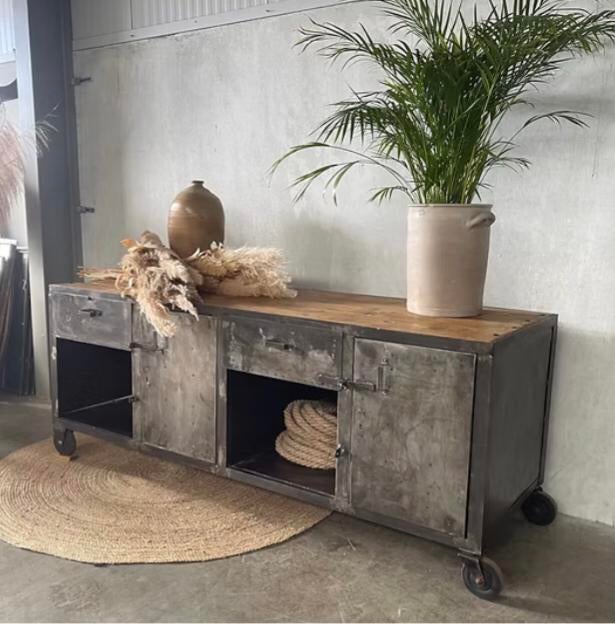 Oude werkbank, vintage toonbank, keukeneiland, dressoir, Antiek en Kunst, Ophalen