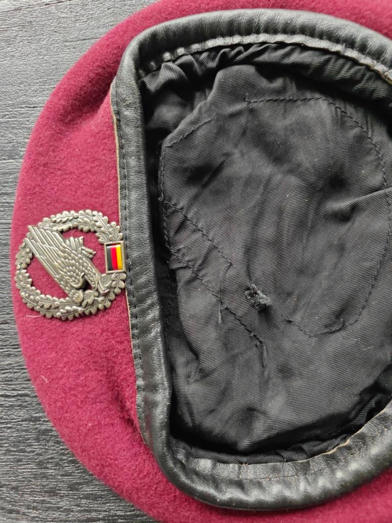 Bundeswehr Fallschirmjäger Beret, Verzamelen, Ophalen of Verzenden, Landmacht, Nederland, Kleding of Schoenen