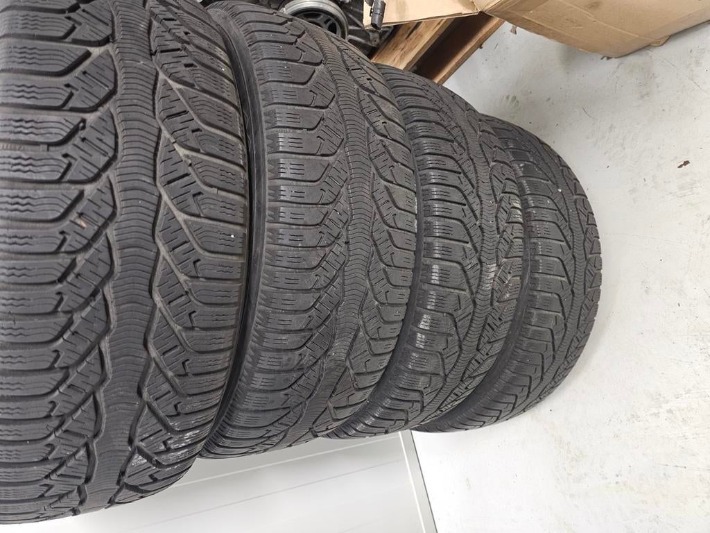250 60 r16 winterbanden, Ophalen of Verzenden, Gebruikt