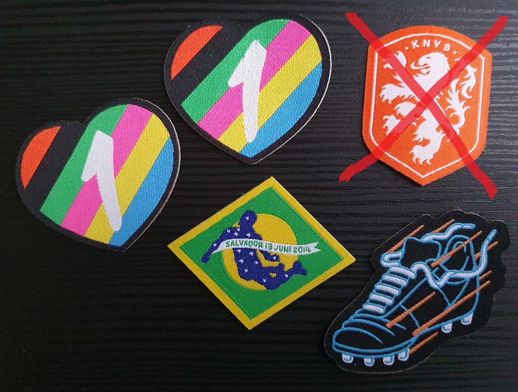 diverse Oranje patches van de Albert Heijn - WK 2022, Verzamelen, Supermarktacties, Albert Heijn, Verzenden