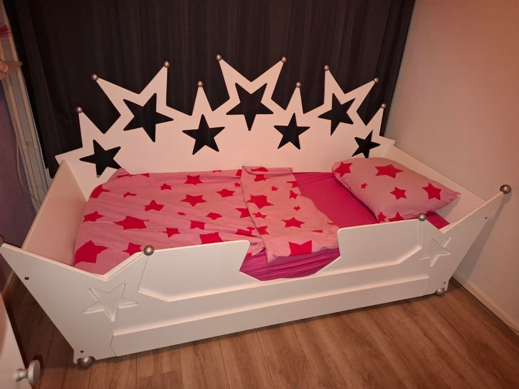 Eenpersoons kinderbed Wildkidzz, Kinderen en Baby's, Kinderkamer | Bedden, Ophalen, 85 tot 100 cm, Gebruikt, Lattenbodem