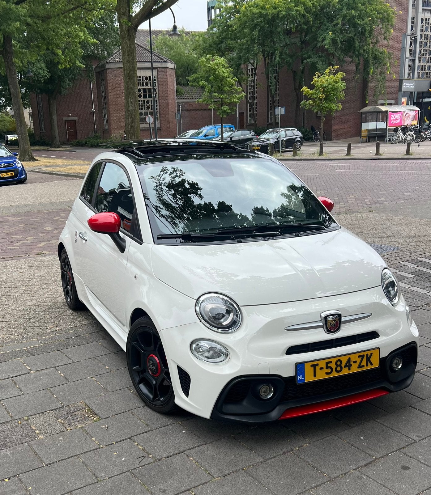 Abarth 595 Pista 1.4 T-Jet 160 PK |2018 |65.000km |Schuifdak, Auto's, Abarth, Particulier, ABS, Airbags, Airconditioning, Android Auto