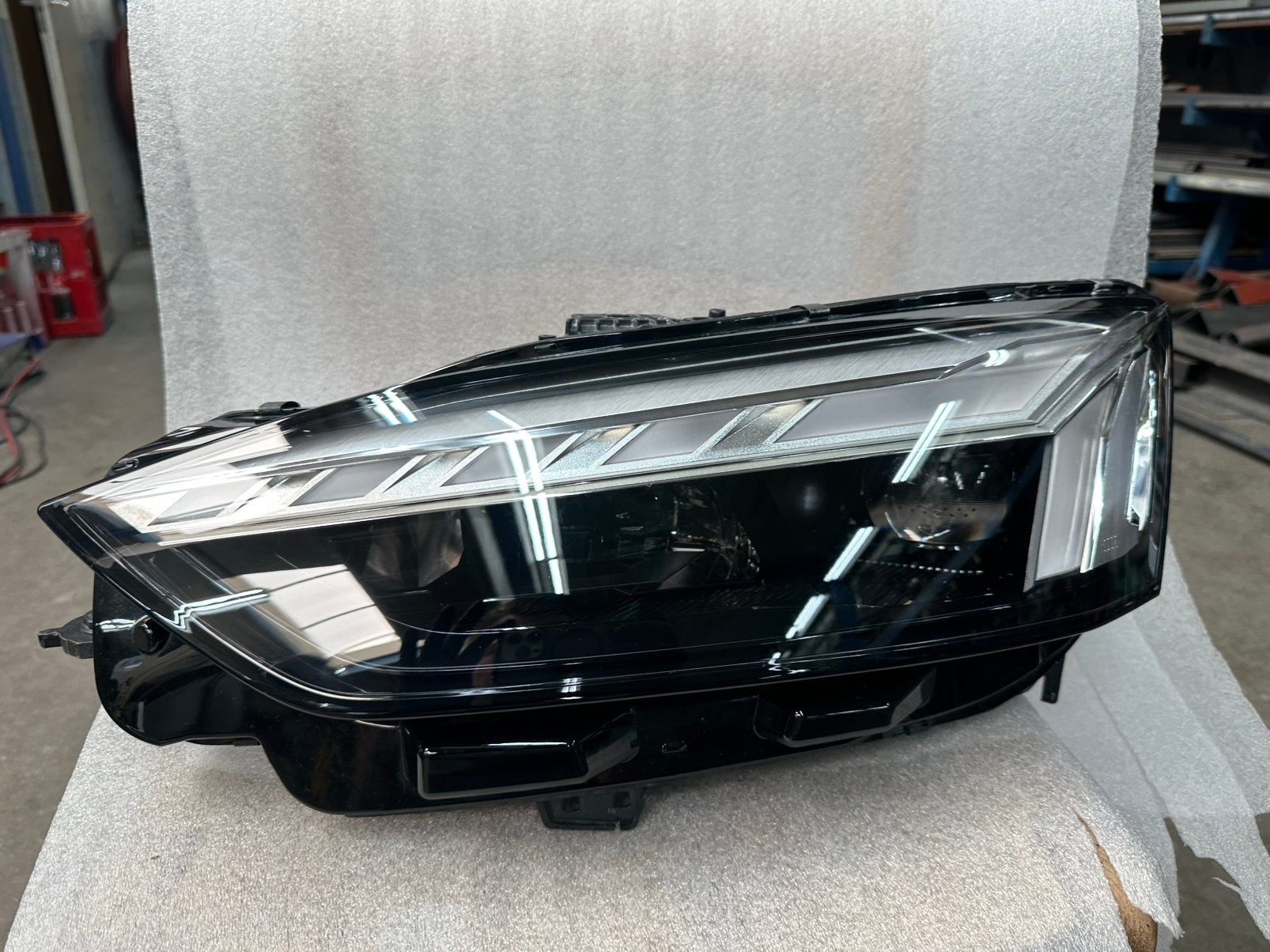 Audi A5/S5/RS5 Matrix-led koplamp 8W6941039, Ophalen of Verzenden, Gebruikt, Audi