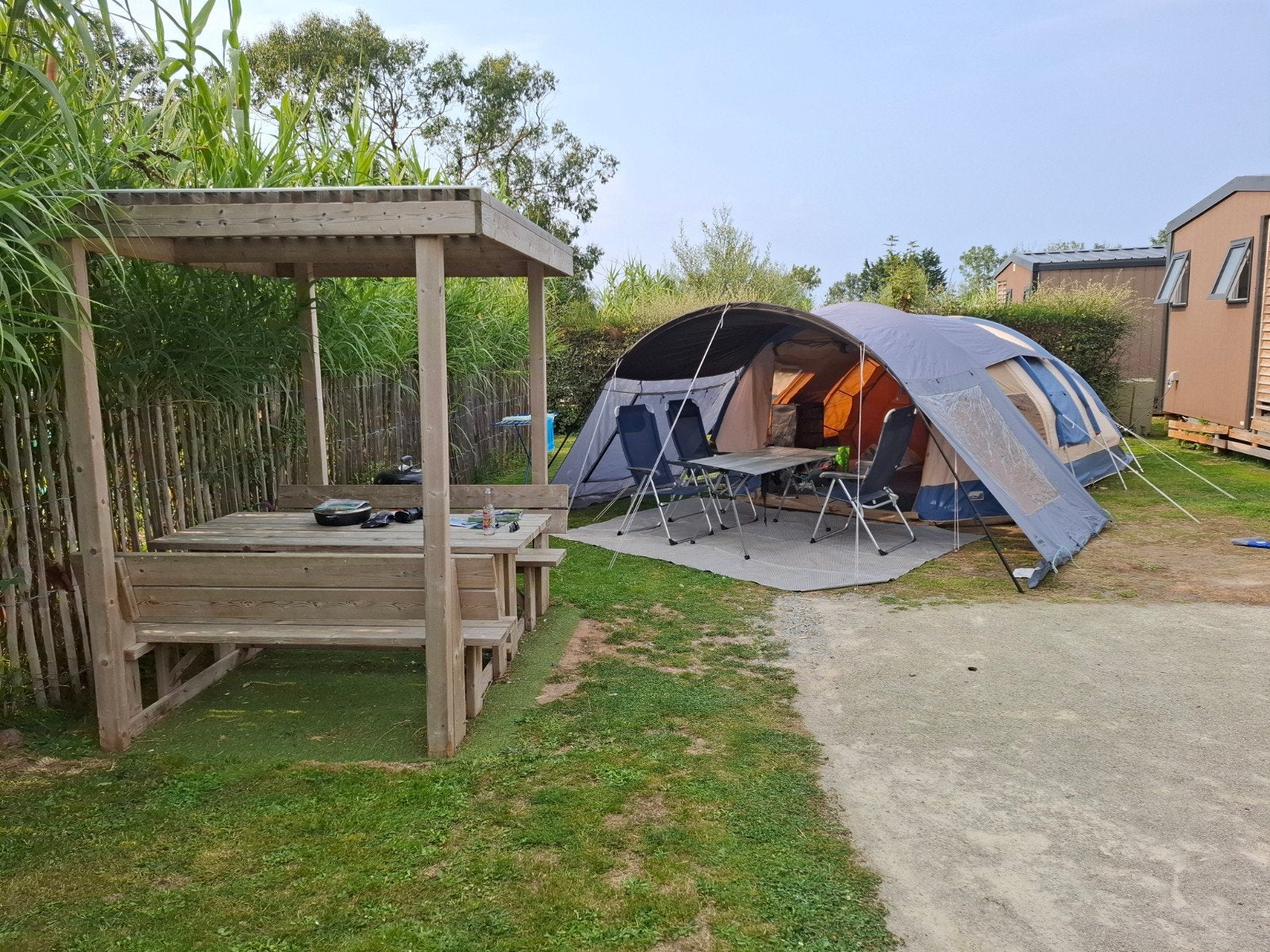 Katoenen 4-persoons tent (vrijbuiter) met losse luifel, Ophalen, Gebruikt, Tot en met 4
