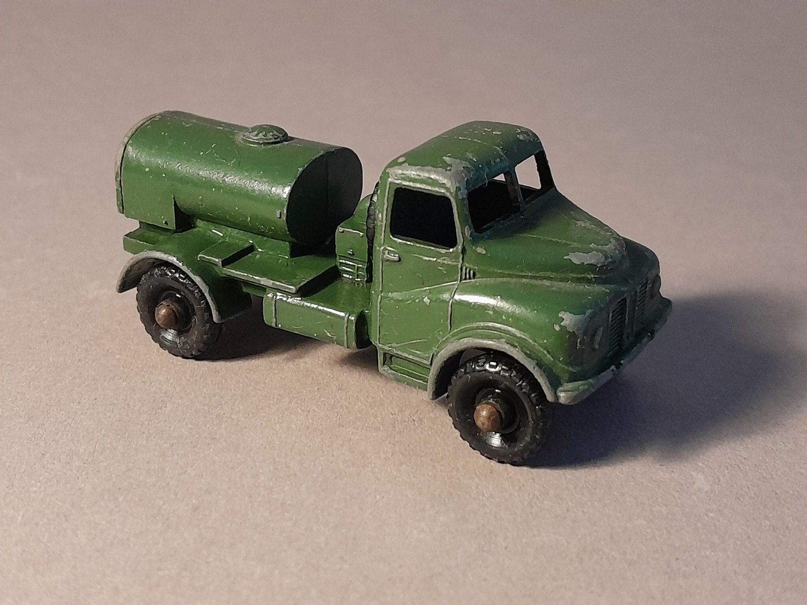 Lesney Austin 200 Gallon Water Truck.  Nr71.   Matchbox e.d., Ophalen of Verzenden, Gebruikt, Bus of Vrachtwagen