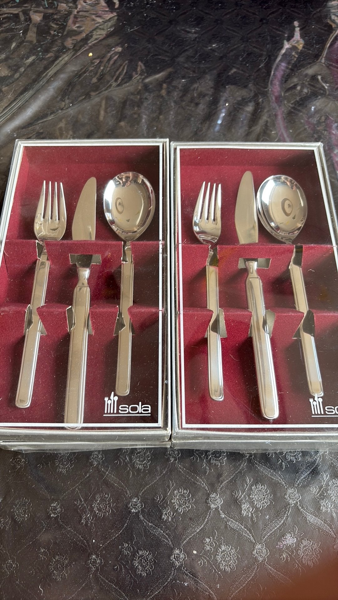 Set van 6 messen, vorken en lepels van Sola, Huis en Inrichting, Keuken | Bestek, Ophalen of Verzenden, Zo goed als nieuw, Rvs of Chroom