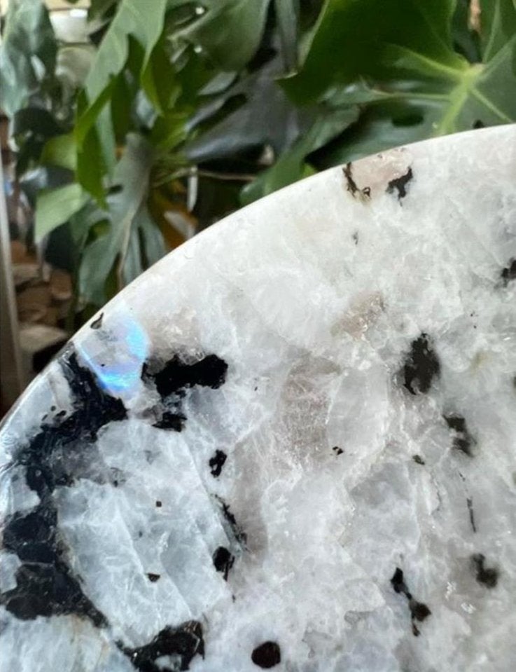 V High Grade Rainbow Moonstone from India / with pyrite spa, Verzenden