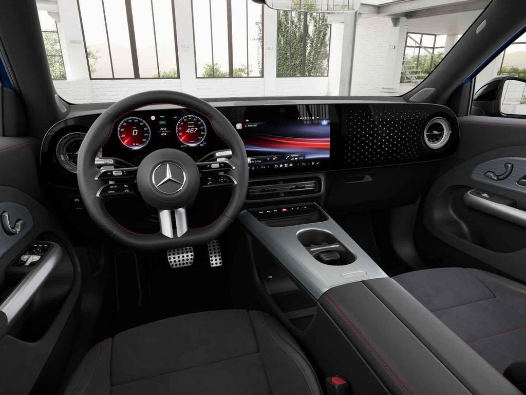 Mercedes-Benz GLB electric 250+ Business Solution AMG 85.5 k, Auto's, Mercedes-Benz, Achterwielaandrijving, Zwart, 607 km, Blauw