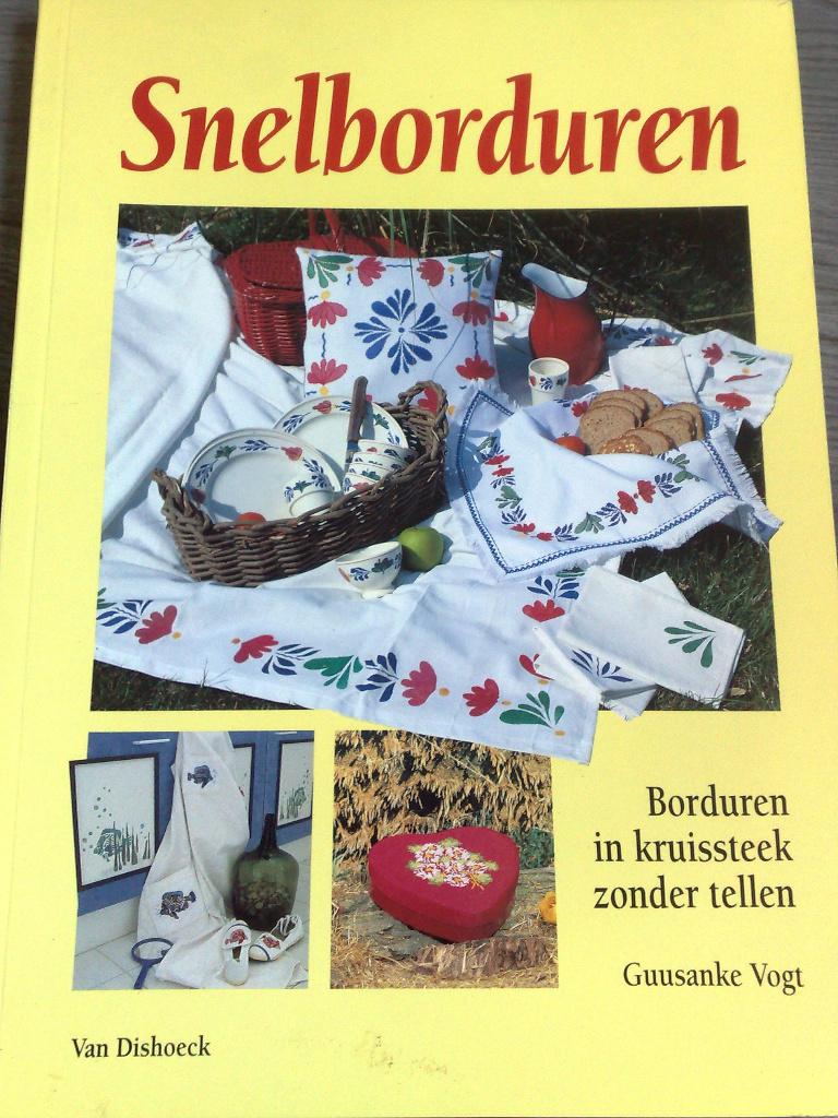 Boek Snel borduren , Borduren in kruissteek zonder tellen, Hobby en Vrije tijd, Borduren en Borduurmachines, Verzenden, Zo goed als nieuw