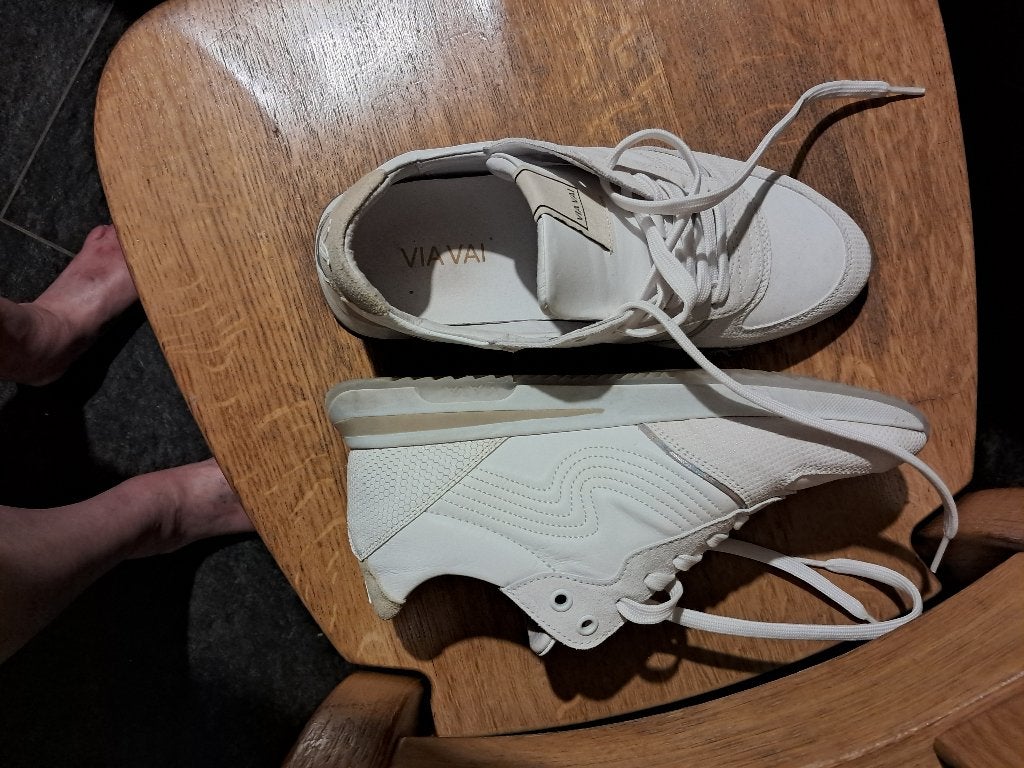 Te koop Via Vai sneakers, Via Vai, Wit, Ophalen of Verzenden, Sneakers of Gympen